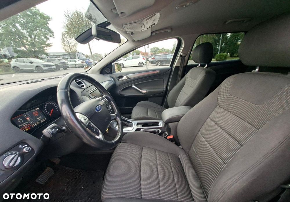 Ford Mondeo - 19