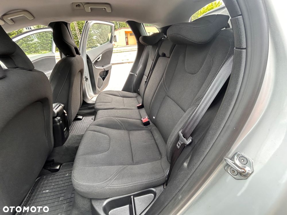 Volvo V40 D2 Drive-E Kinetic - 11