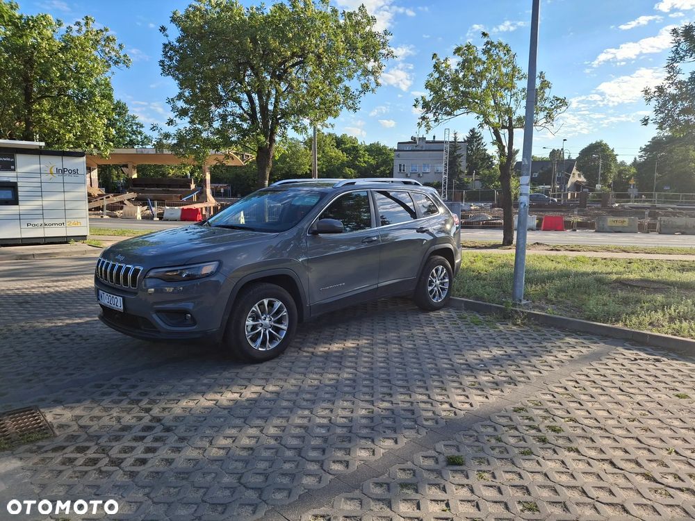Jeep Cherokee - 1