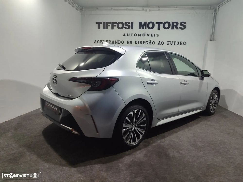 Toyota Corolla 1.8 Hybrid Exclusive - 6