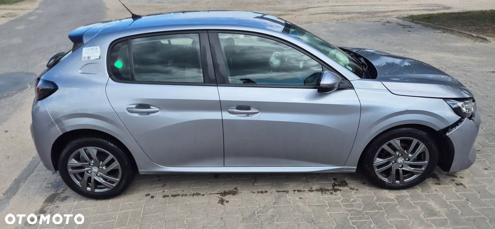 Peugeot 208 1.2 PureTech Like S&S - 10