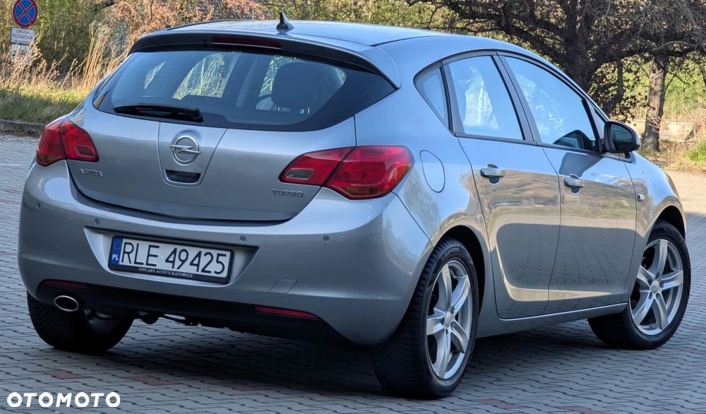 Opel Astra 1.4 T Sport - 31