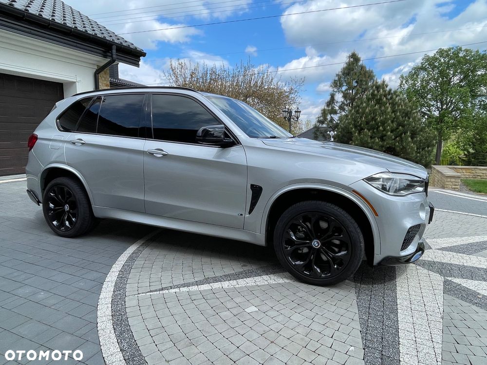 BMW X5 xDrive50i Sport-Aut - 4