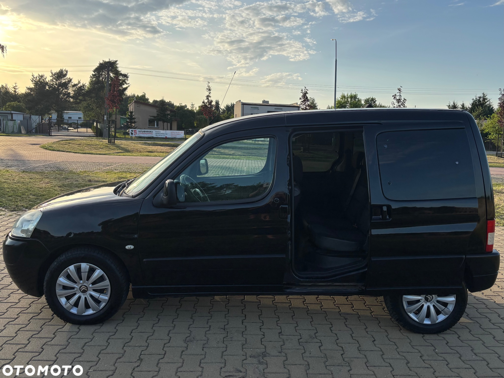 Citroën Berlingo II 1.6 HDi Multispace - 11