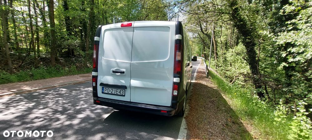 Renault Trafic - 13