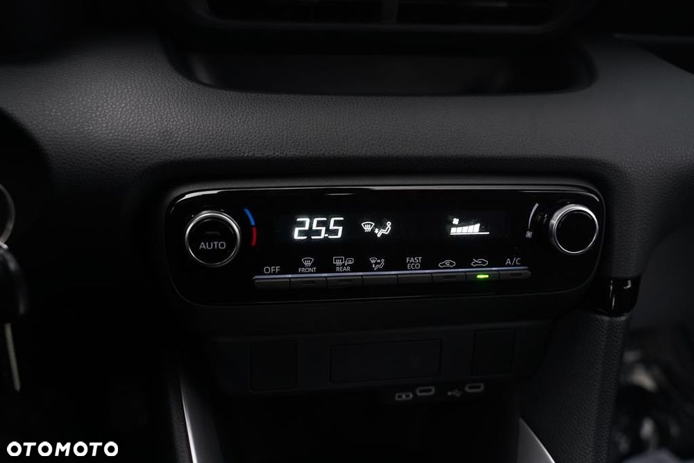 Toyota Yaris Hybrid 1.5 Comfort - 17