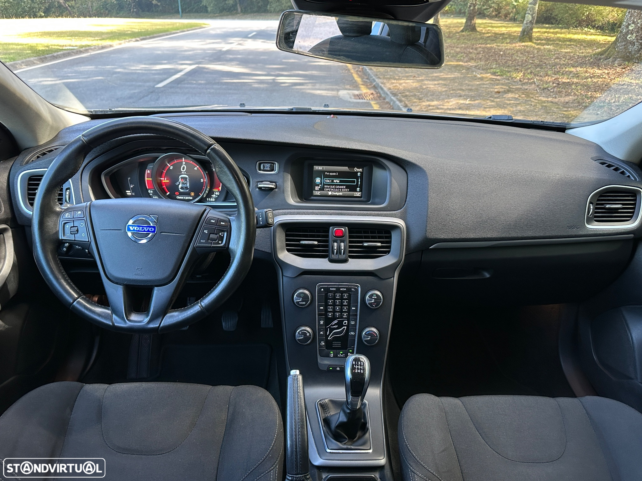 Volvo V40 1.6 D2 Kinetic - 23