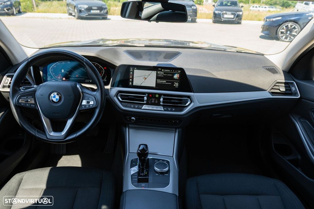 BMW 318 d Auto - 18