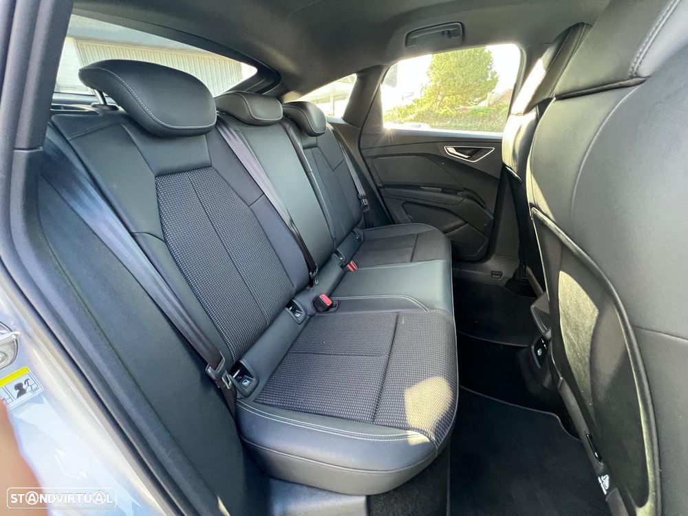 Audi Q4 Sportback e-tron 45 82 kWh SE Business - 10