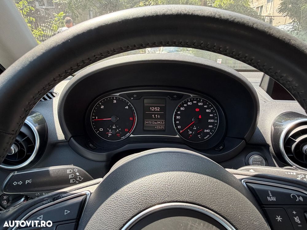 Audi A1 1.6 TDI Ambition - 9