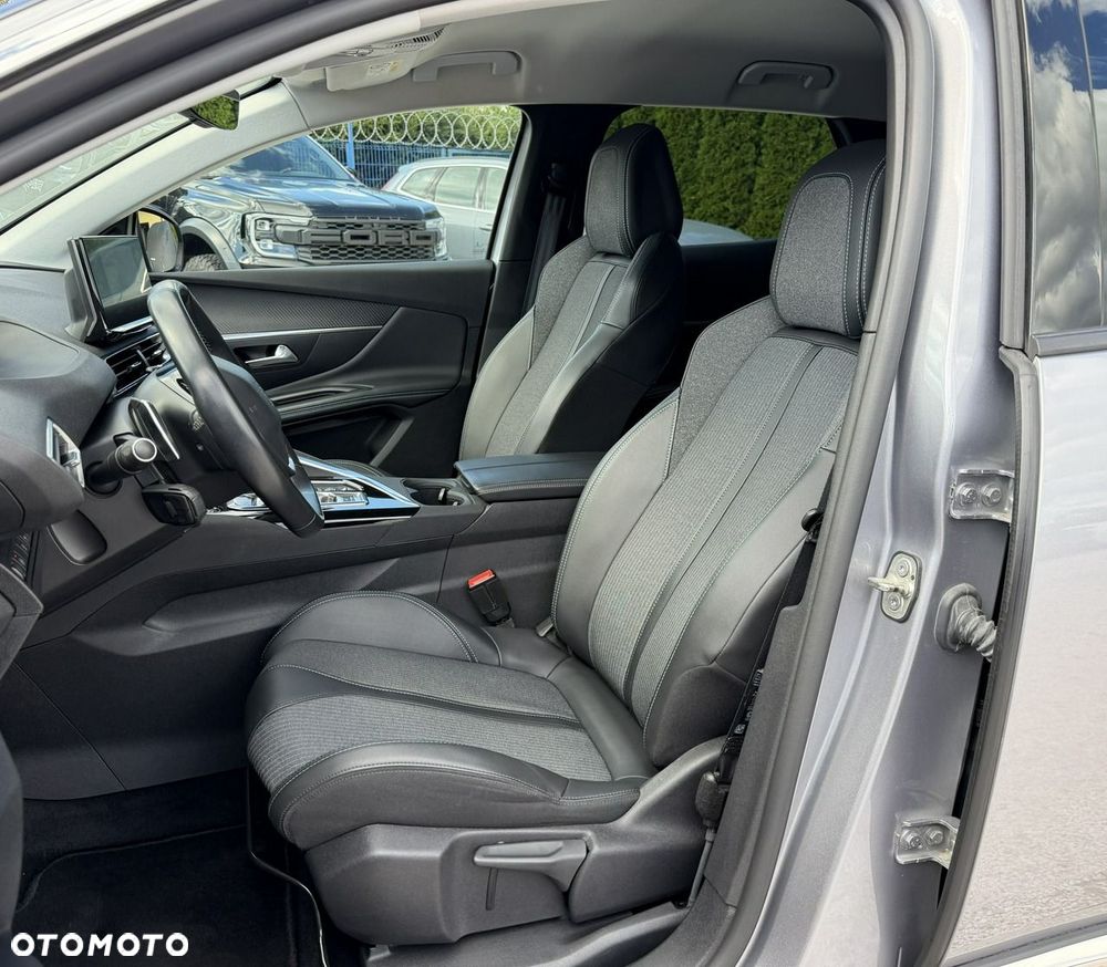 Peugeot 3008 1.6 PureTech Hybrid PHEV Allure Pack S&S EAT8 - 16