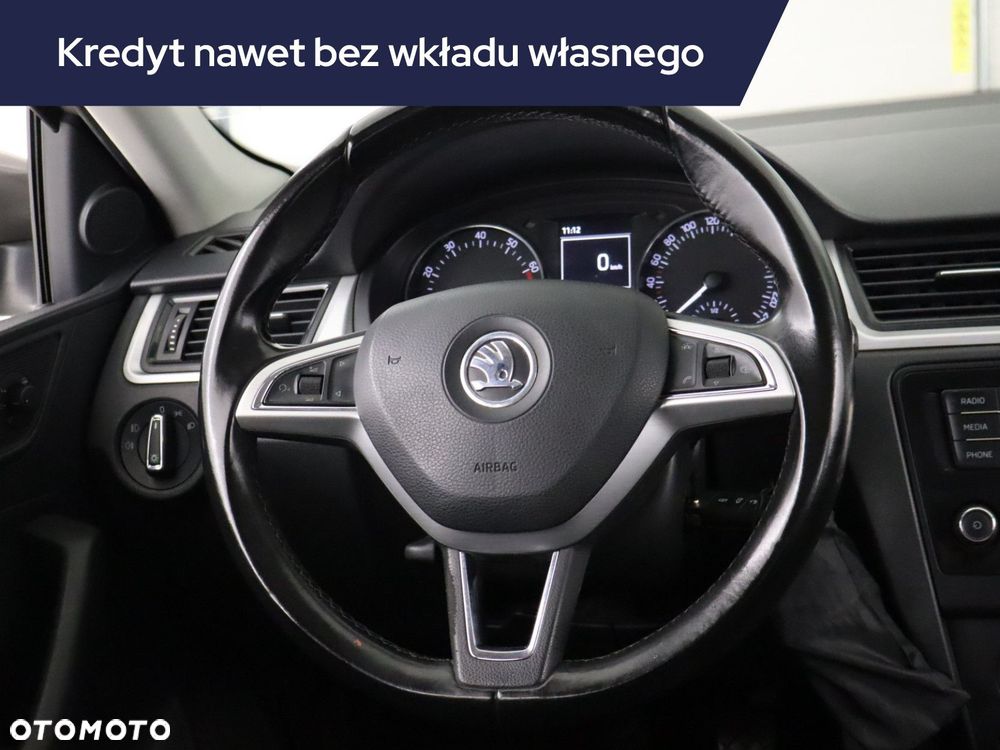 Skoda RAPID - 19