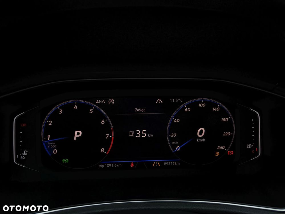 Volkswagen T-Roc 2.0 TSI OPF 4MOTION DSG Sport - 21