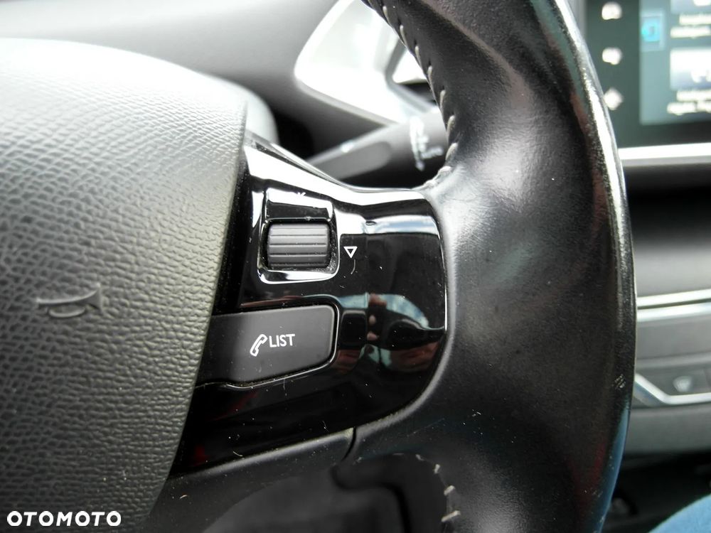 Peugeot 308 PureTech 130 Stop & Start Allure - 26