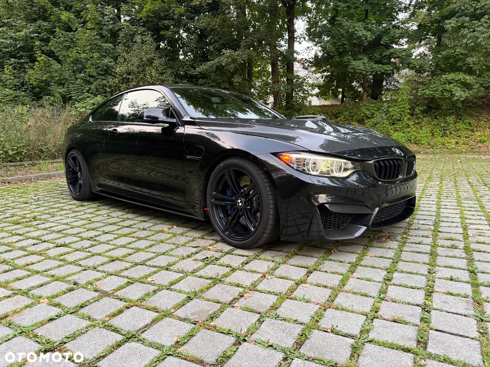 BMW M4 - 1