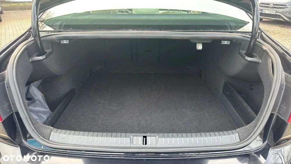 Volkswagen Passat 2.0 TDI BMT 4Mot Highline DSG - 34