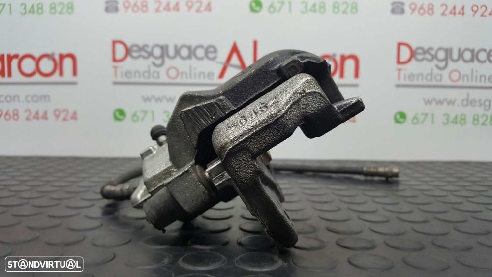 PINÇA DE TRAVÃO FRENTE DIREITA RENAULT TWINGO III DYNAMIQUE - 4