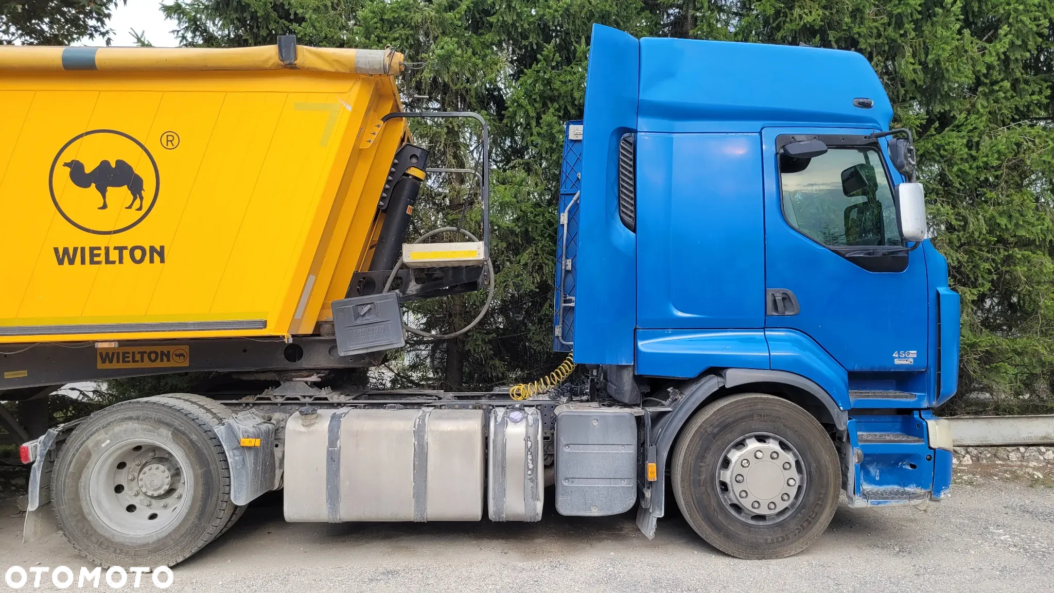 Renault Premium - 2