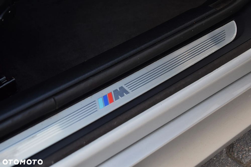 BMW Seria 3 - 34
