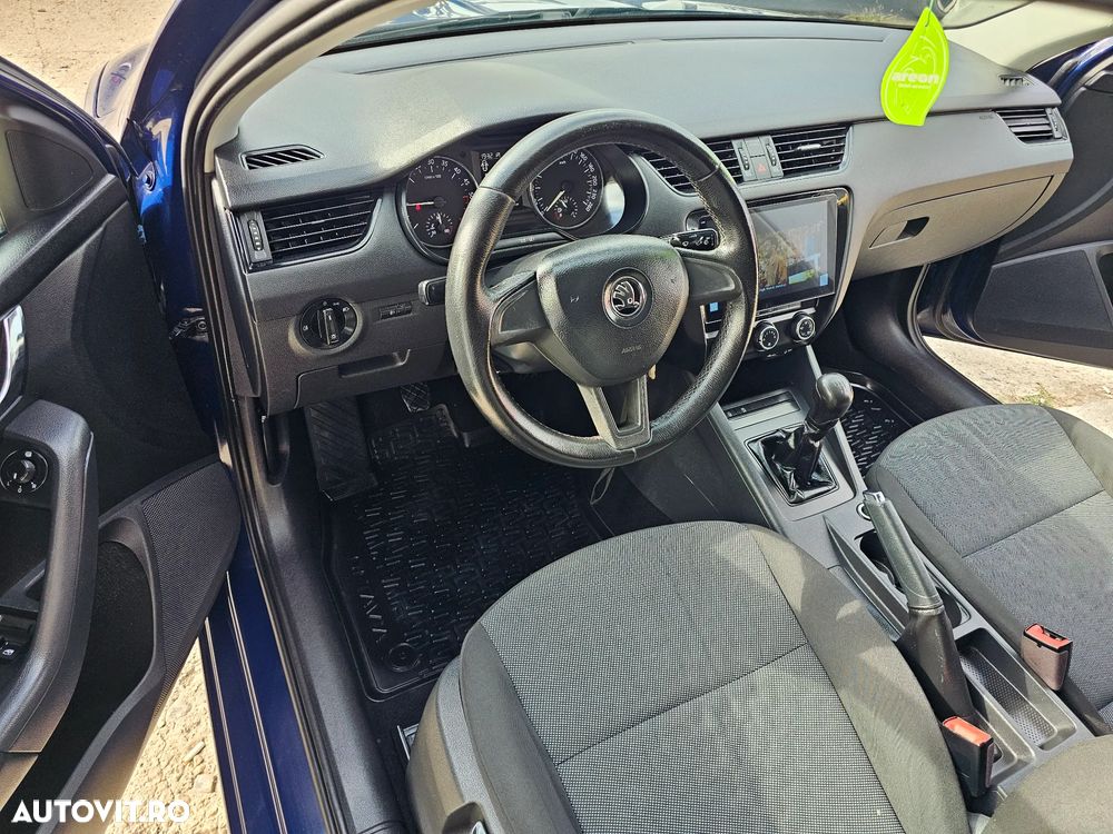Skoda Octavia 1.6 TDI Active - 6