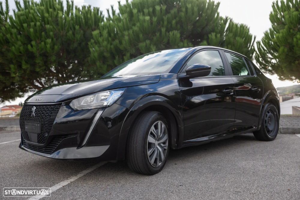 Peugeot 208 - 18