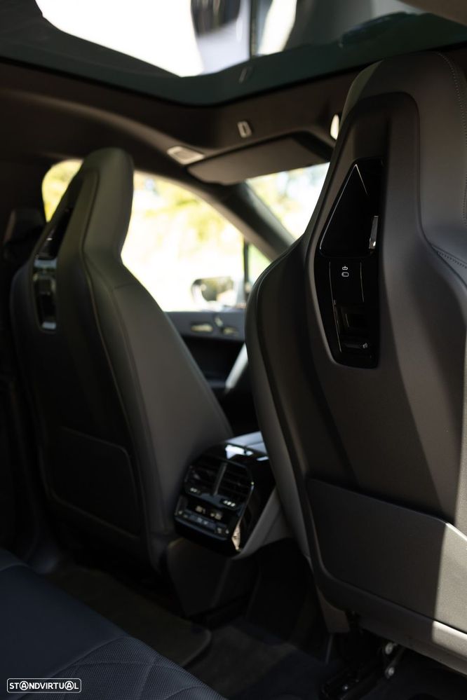 BMW iX xDrive 40 Pack Desportivo - 35