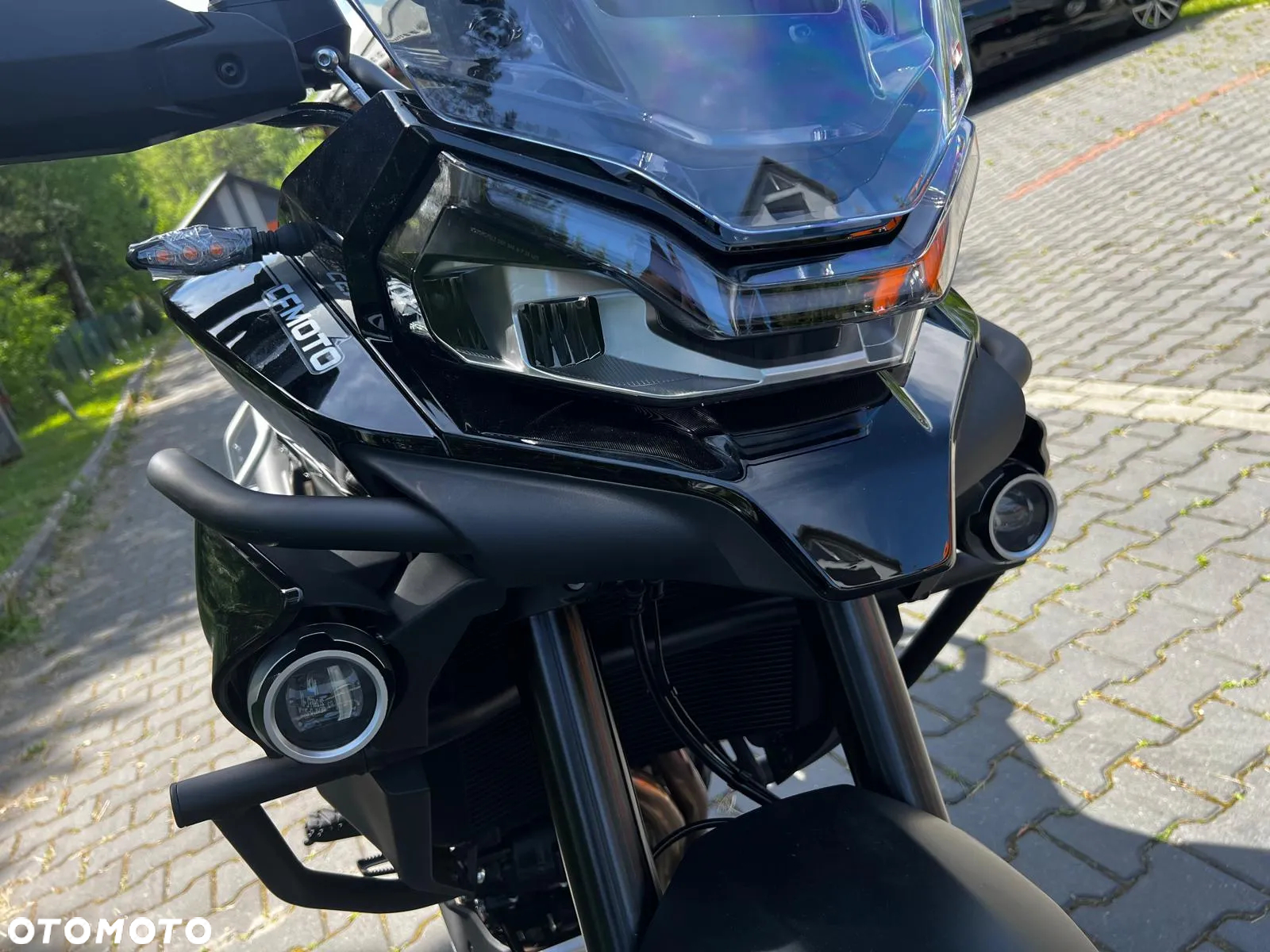 CFMoto MT - 13