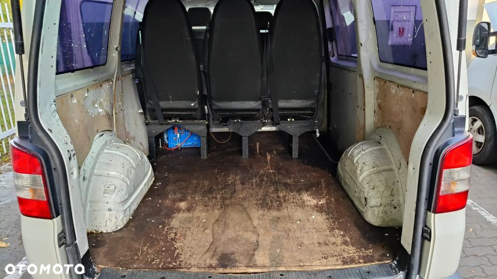 Volkswagen Transporter - 19