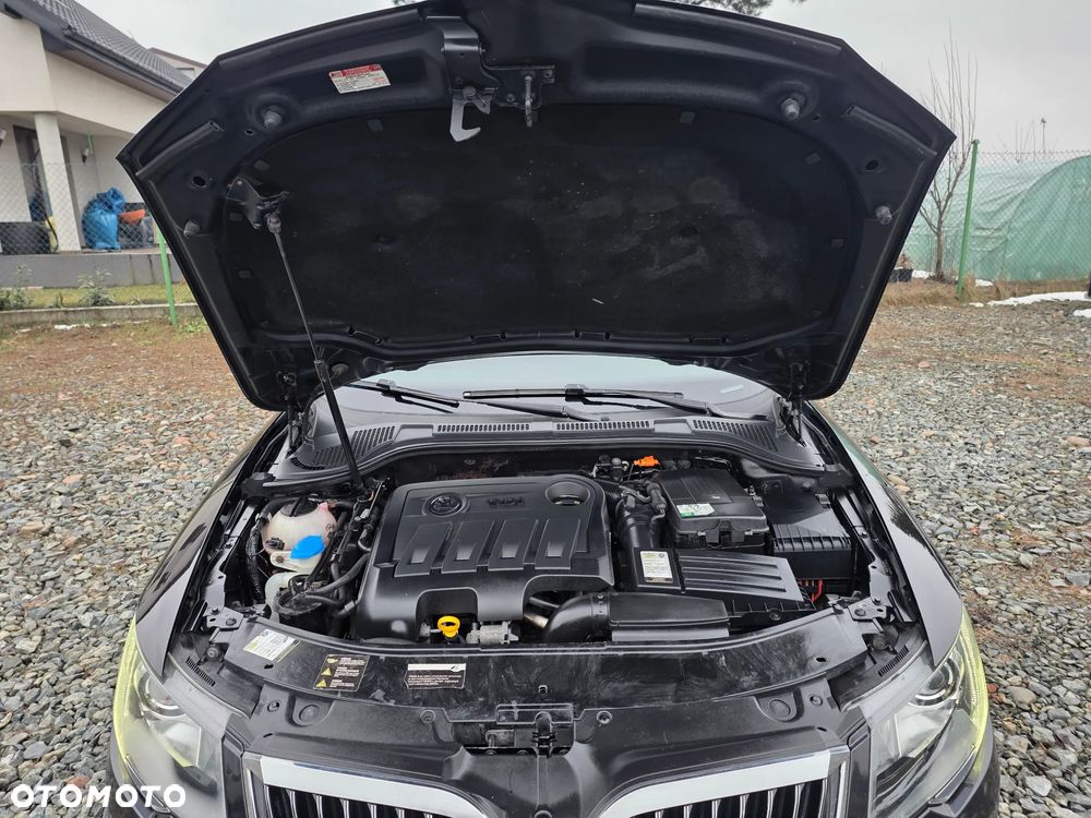 Skoda Superb 2.0 TDI Ambition Outdoor DSG - 38