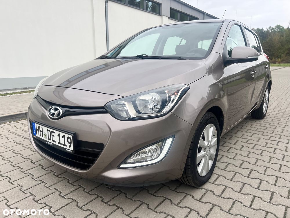 Hyundai i20 1.2 Trend - 3