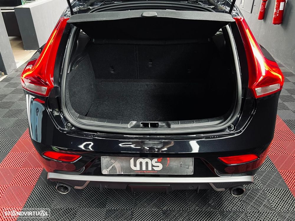 Volvo V40 1.6 D2 R-Design - 41