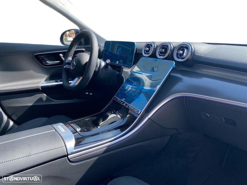 Mercedes-Benz C 300 e AMG Line - 23