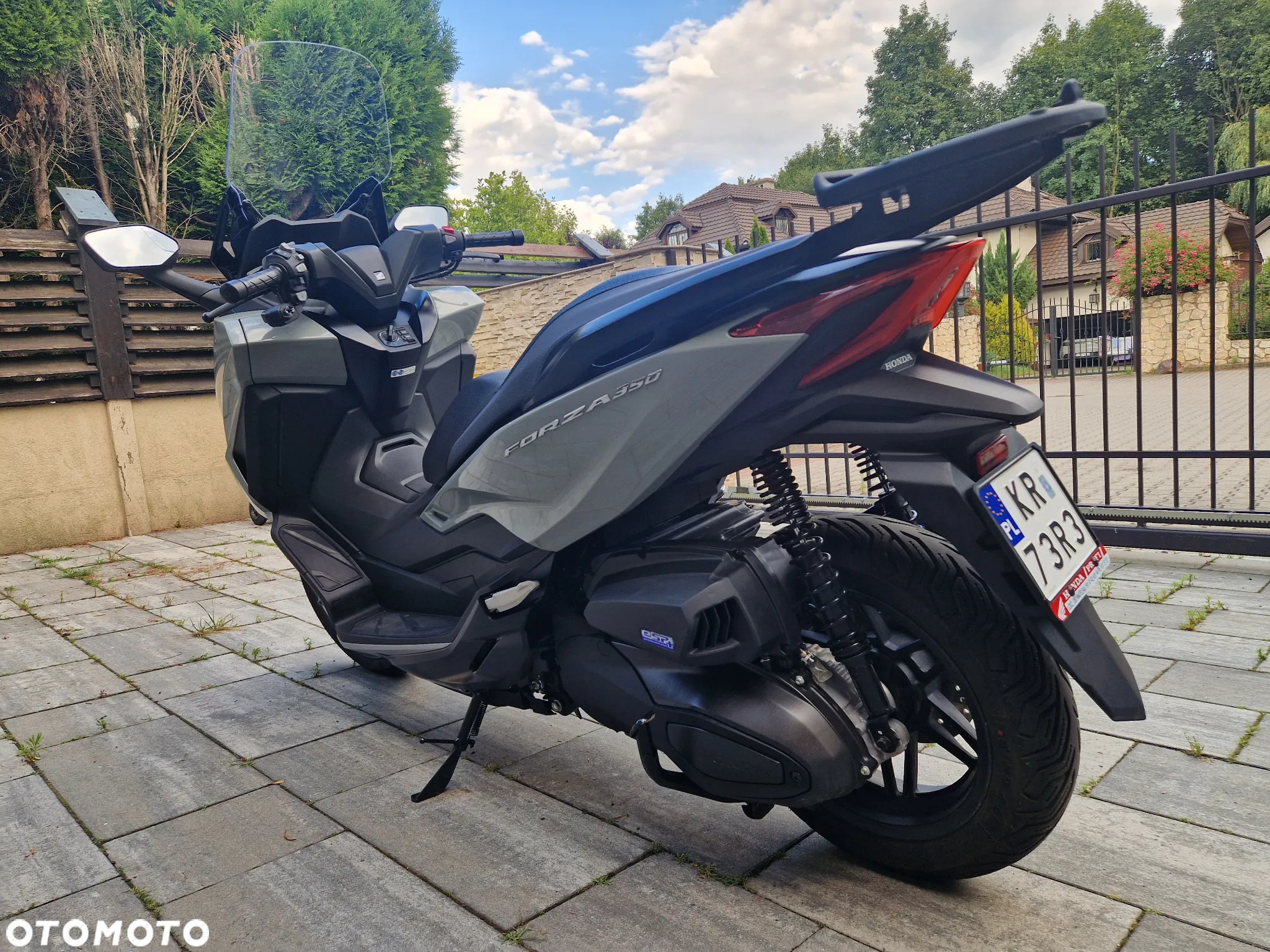 Honda NSS - 9