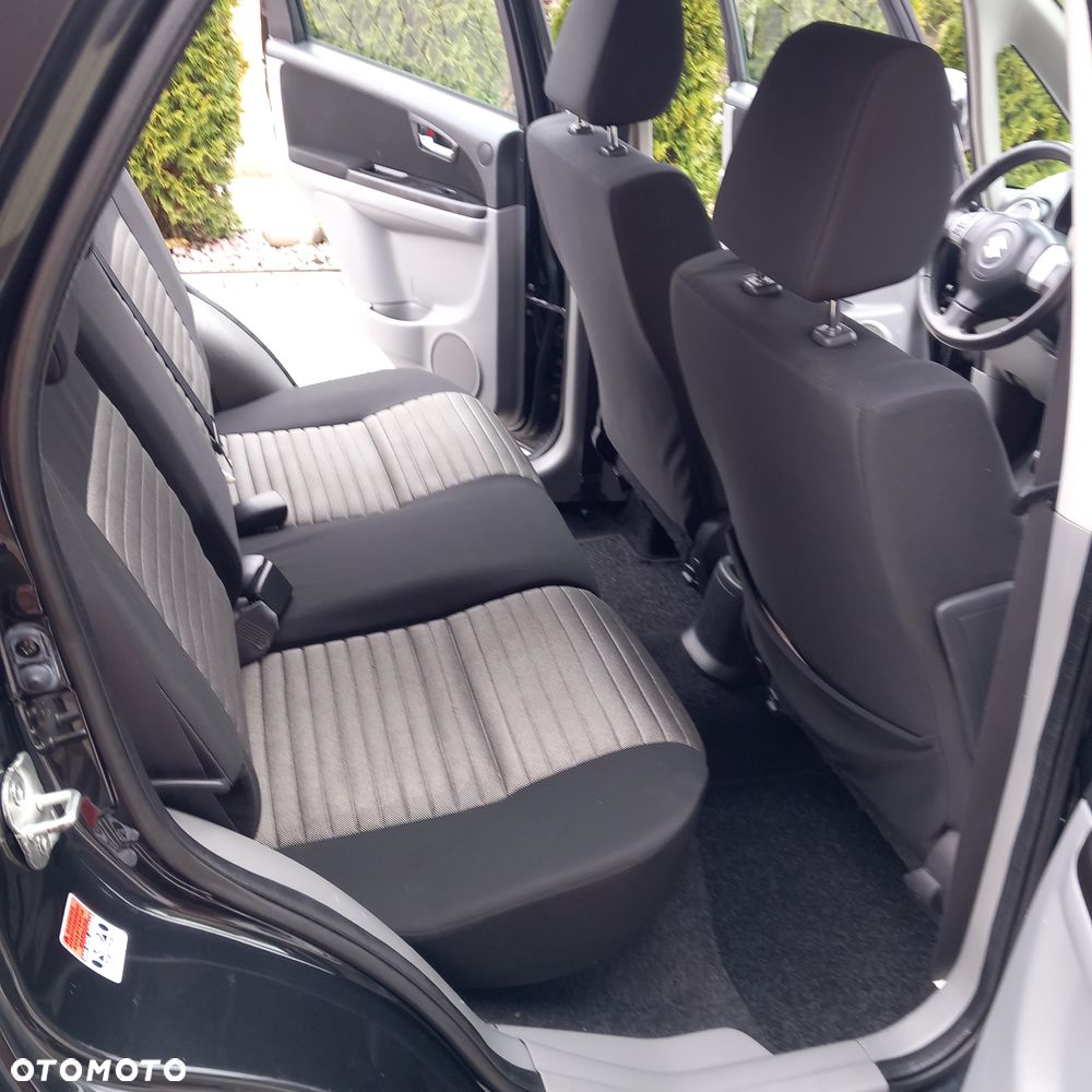 Suzuki SX4 2.0 DDiS 4x4 Comfort - 10