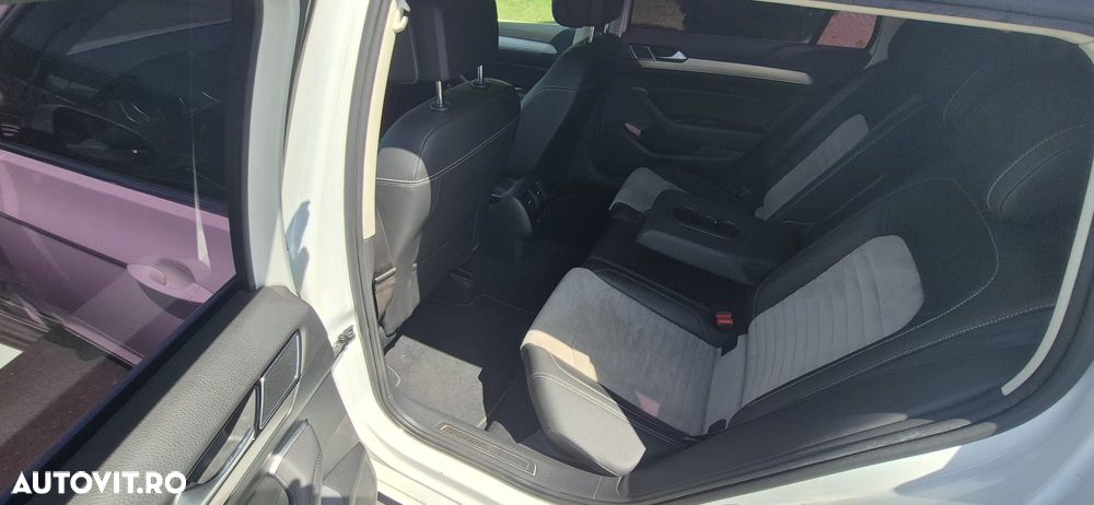 Volkswagen Passat - 8