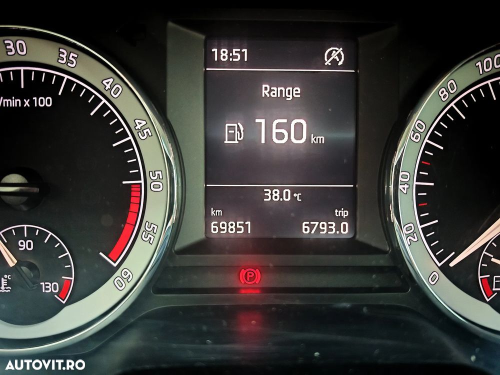 Skoda Octavia 2.0 TDI STYLE - 7