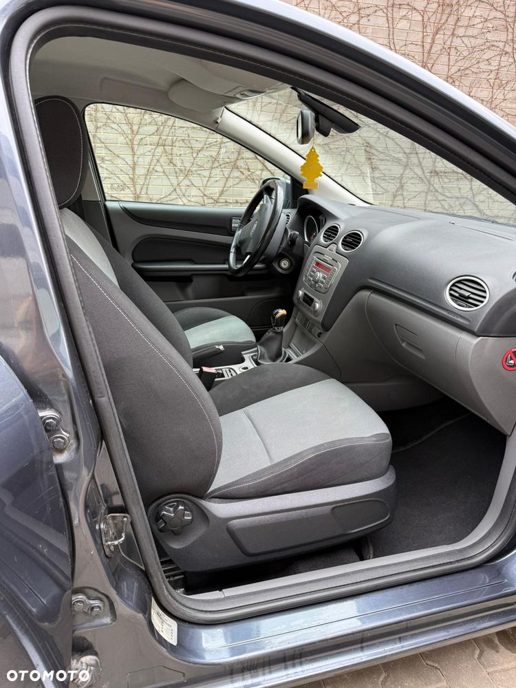 Ford Focus 1.6 Gold X - 12