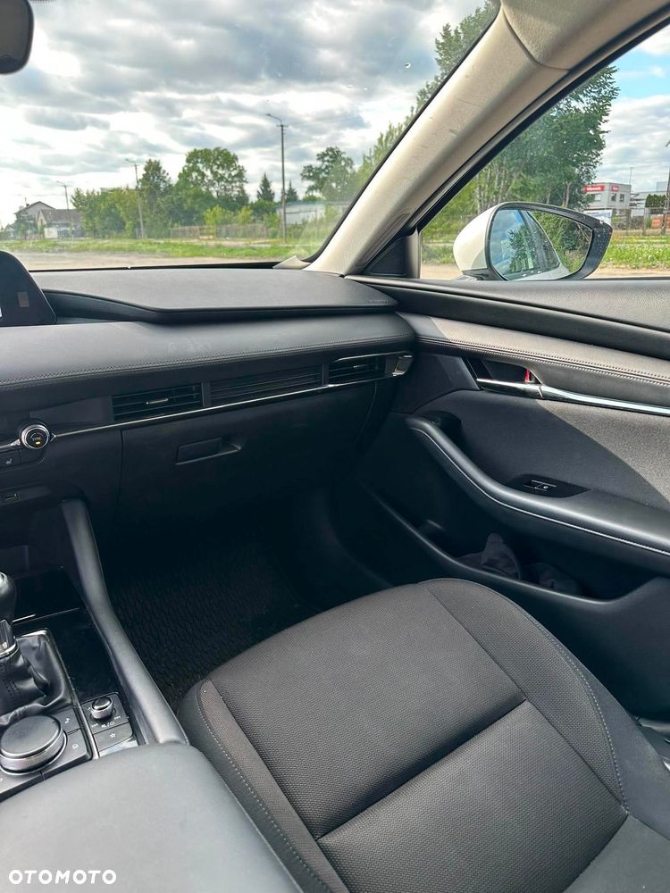 Mazda 3 e-SKYACTIV-G 122 M HYBRID EXCLUSIVE-LINE - 26