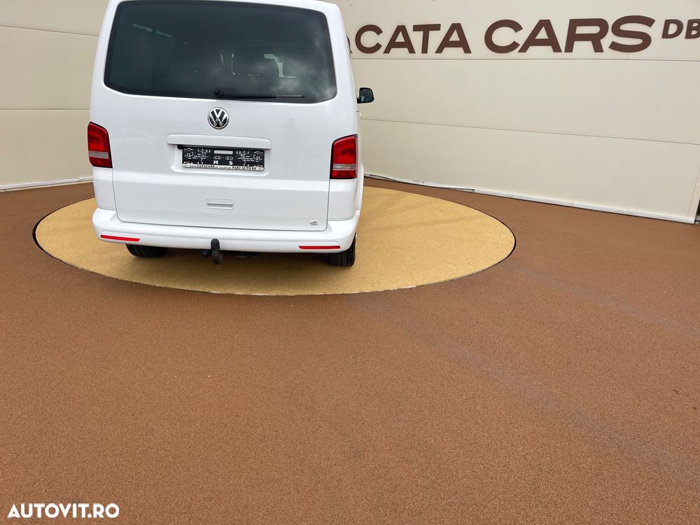 Volkswagen Caravelle - 13