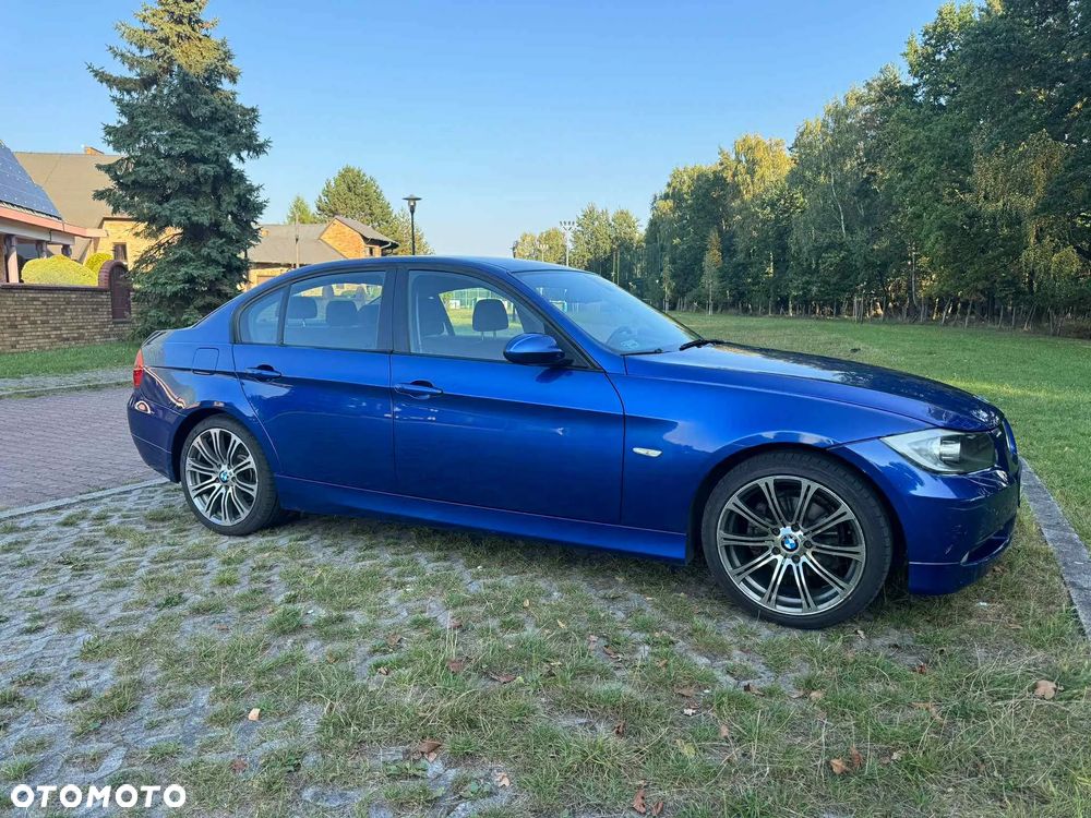 BMW Seria 3 318i - 2