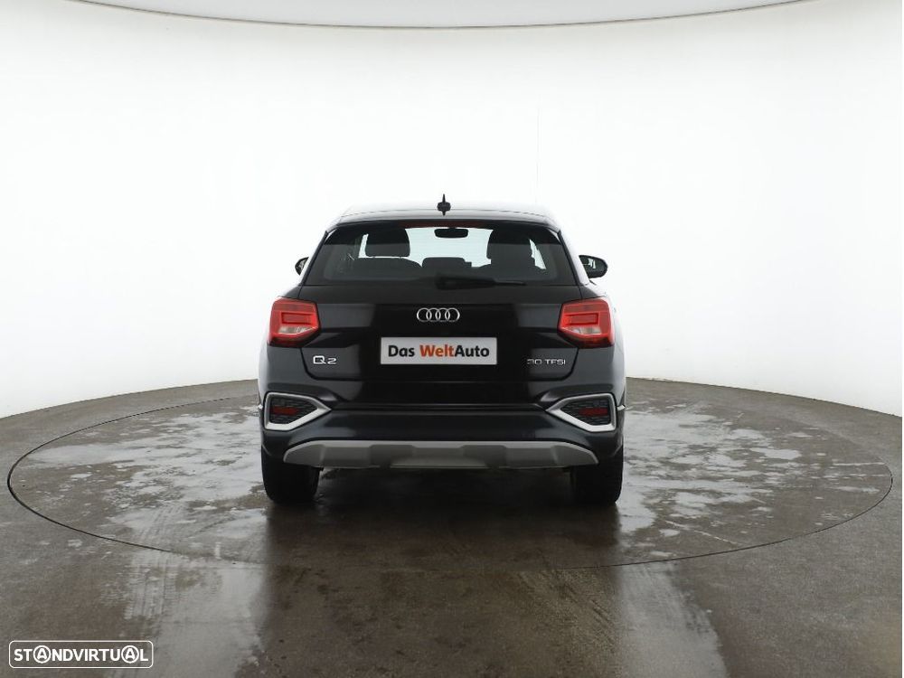 Audi Q2 30 TFSI Advanced — fotografia 8