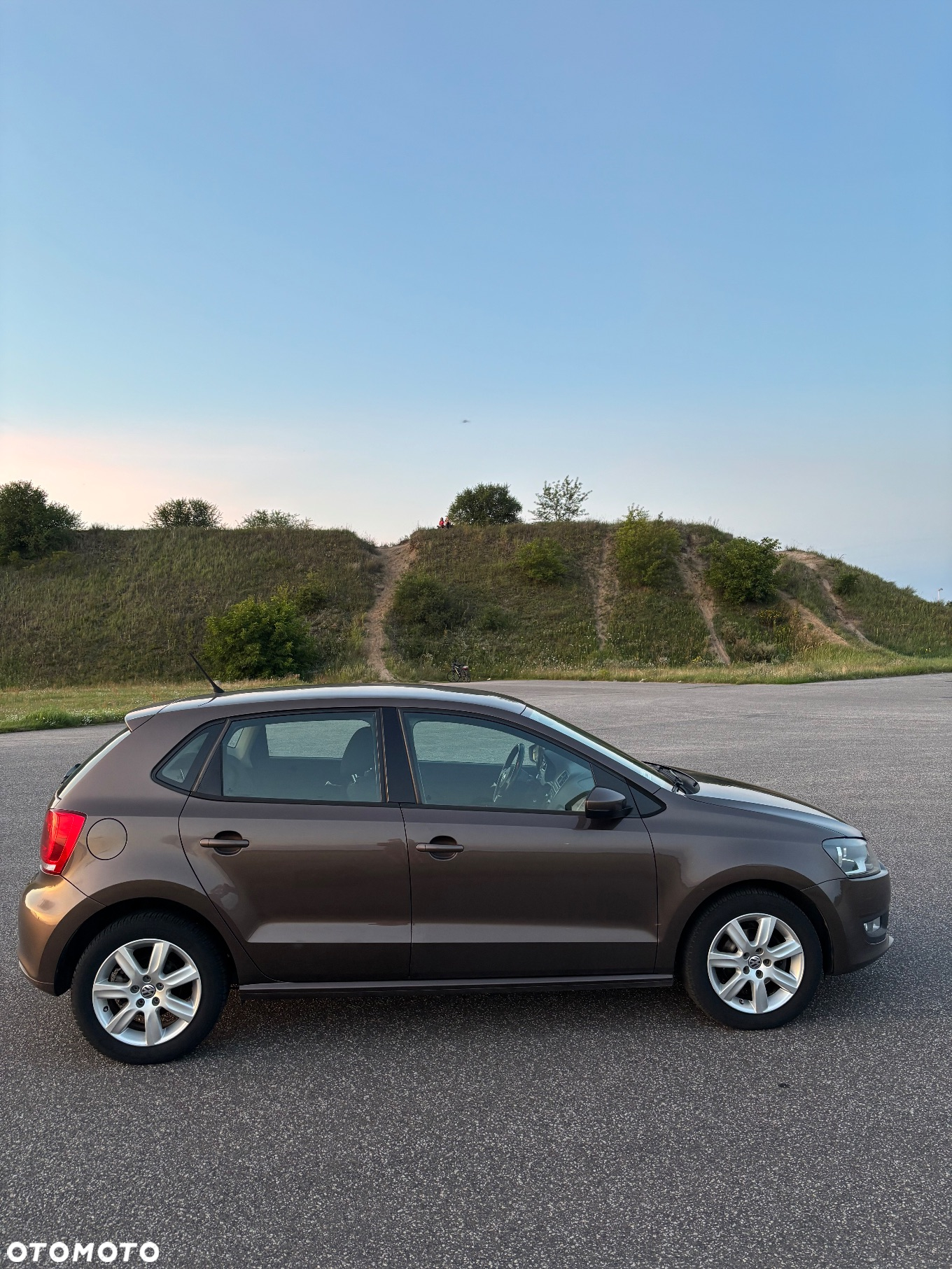 Volkswagen Polo 1.4 16V Highline - 11