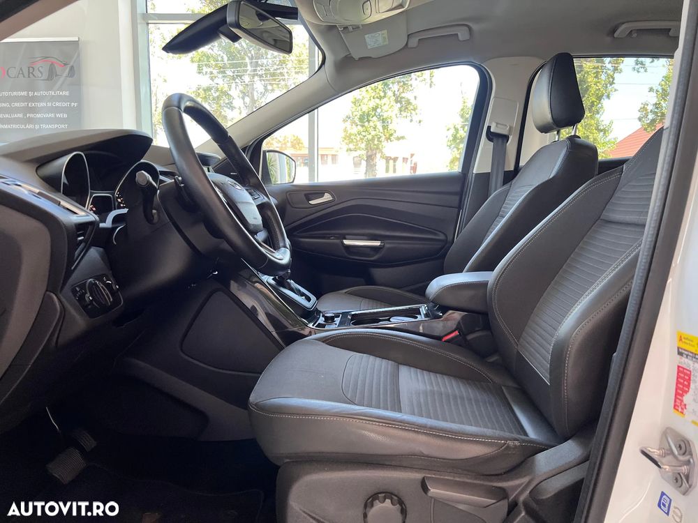 Ford Kuga - 13