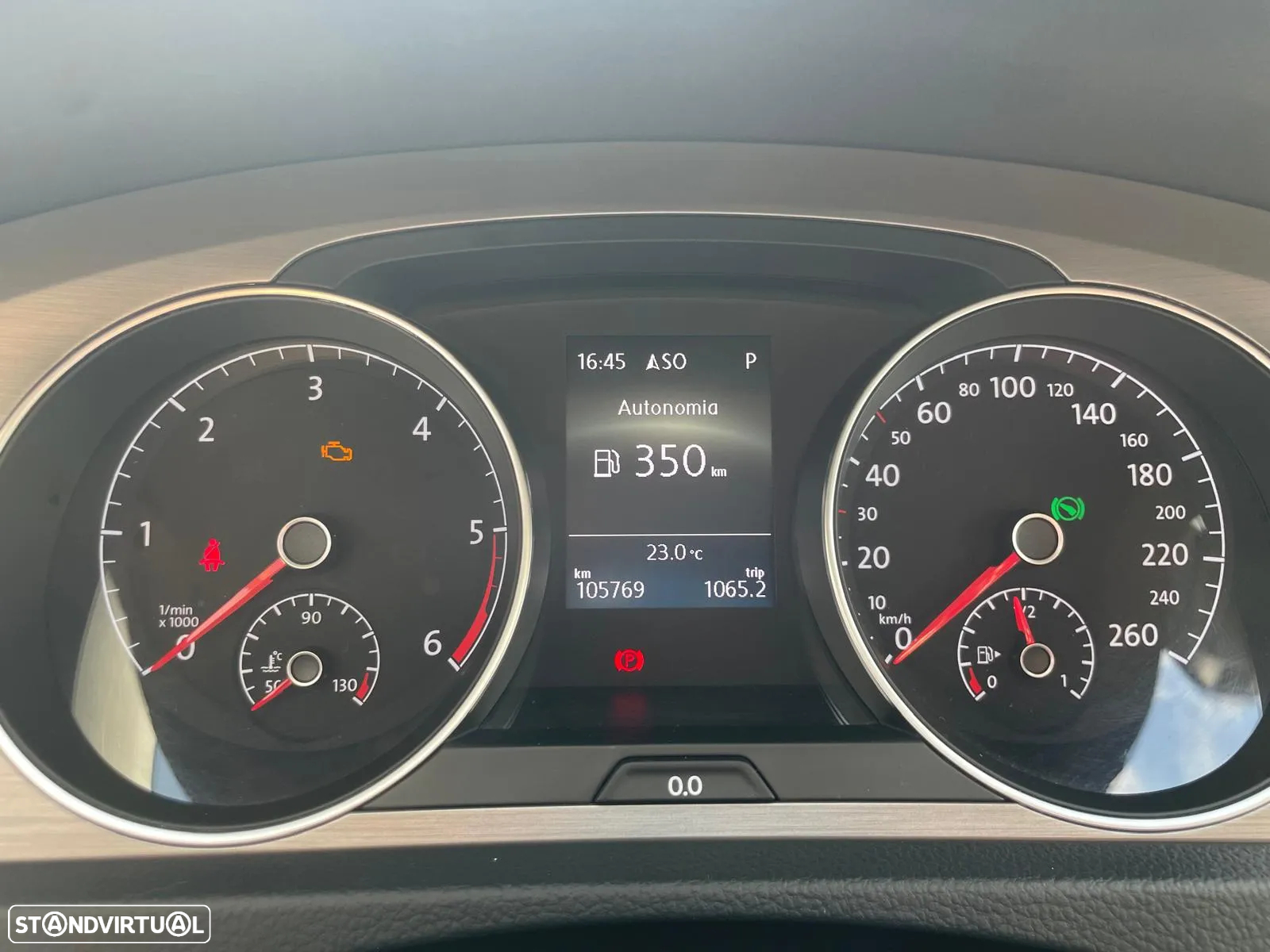 VW Golf 1.6 TDi GPS Edition DSG - 8