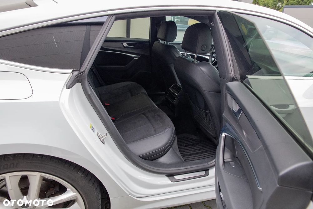 Audi A7 Sportback - 16