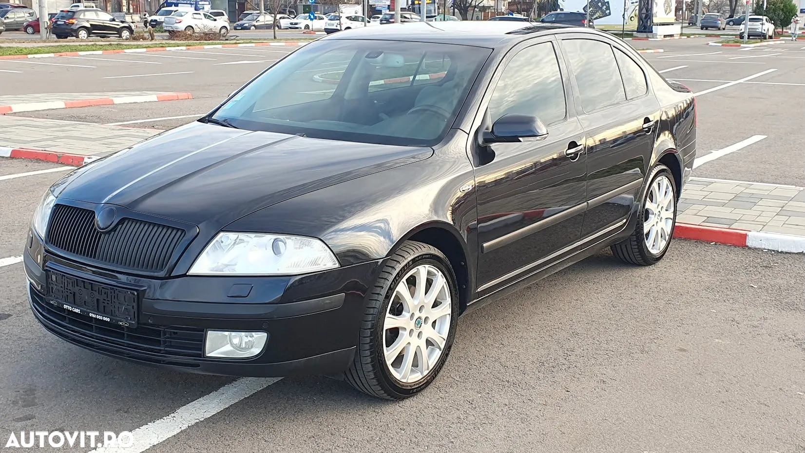Skoda Octavia 2.0 TDI DSG Laurin & Klement - 20