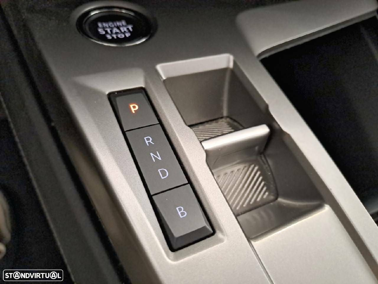 Peugeot 308 1.6 Hybrid Allure e-EAT8 - 18