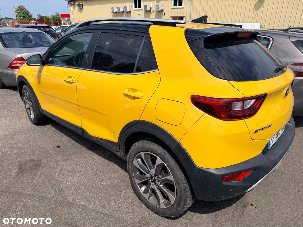 Kia Stonic - 1
