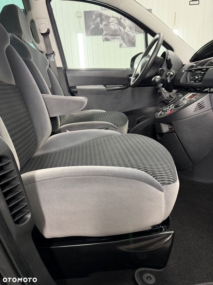 Citroën C8 2.0 HDi Tendance - 30