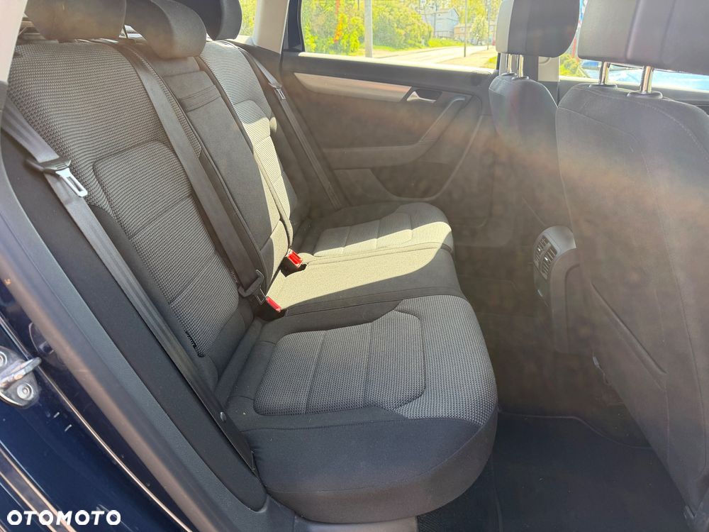 Volkswagen Passat 2.0 TDI 4Mot Highline DSG - 18